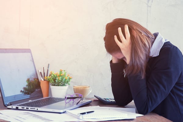 mental health in the workplace_Stress_employee_work_laptop